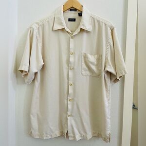 IZOD Men's short-sleeve button-up shirt in cream color made of SILK size large